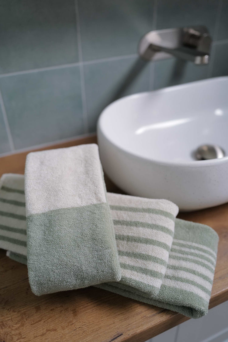 Hand Towel Sage Line II