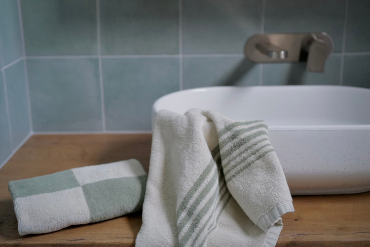 Hand Towel Sage Cross
