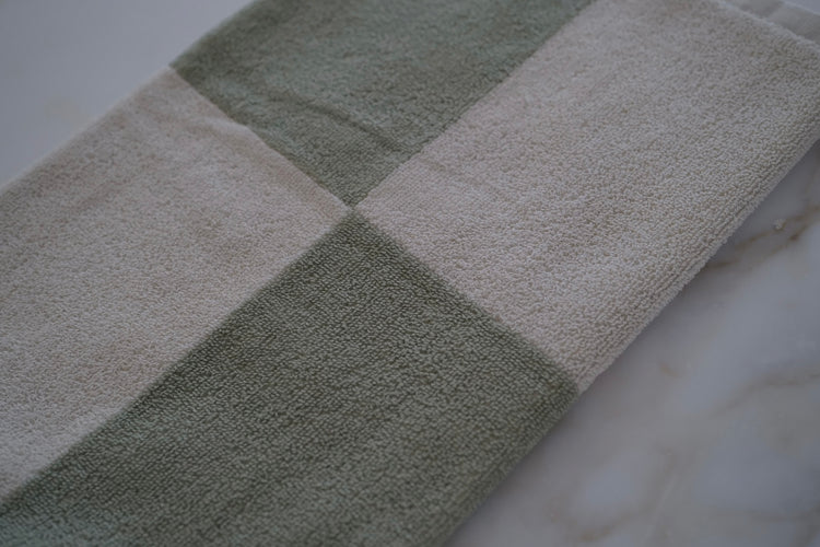 Hand Towel Sage Cross