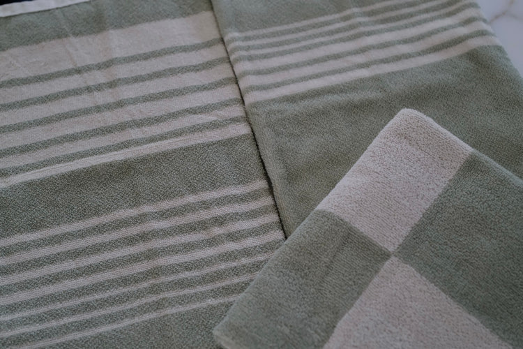 Hand Towel Sage Line II